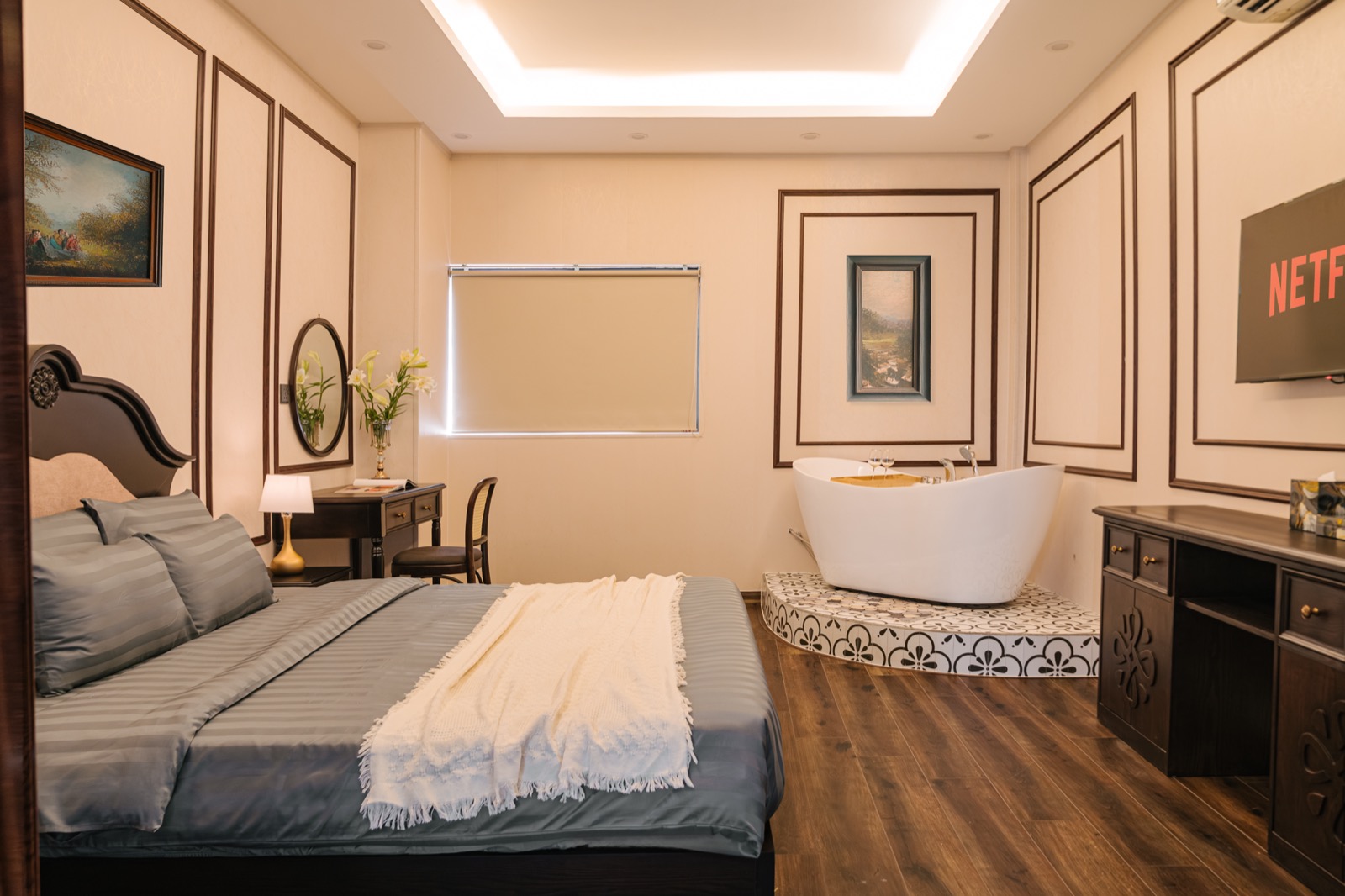 Phòng tắm hiện đại tại Anora de Van Residences